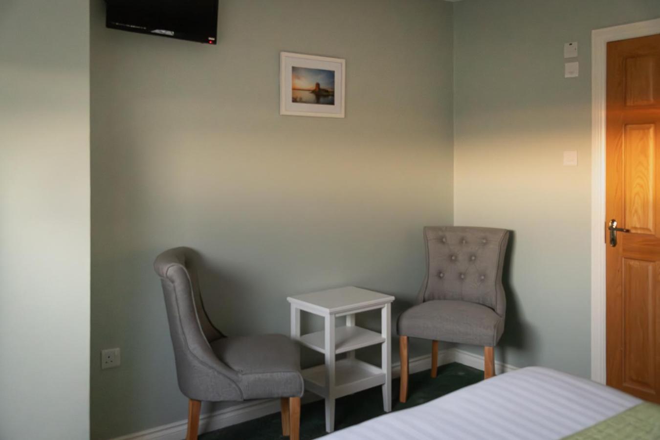 The Pipers Rest Hotel Doolin Bagian luar foto