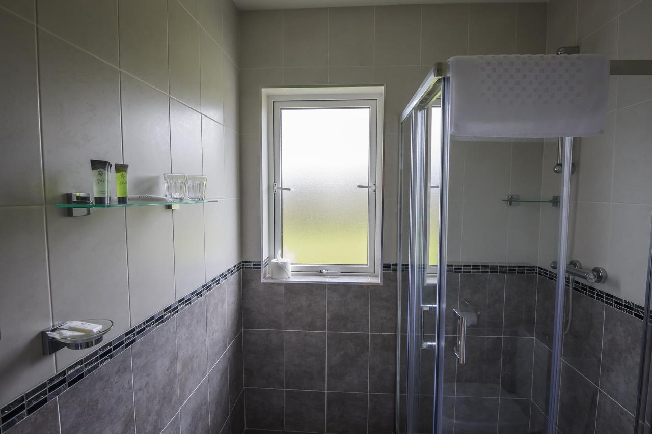The Pipers Rest Hotel Doolin Bagian luar foto