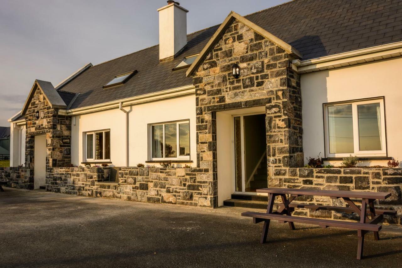 The Pipers Rest Hotel Doolin Bagian luar foto